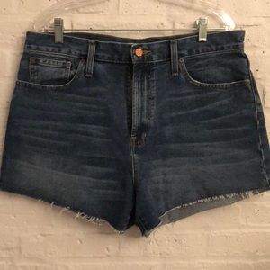 Madewell “the perfect jean short” size 31